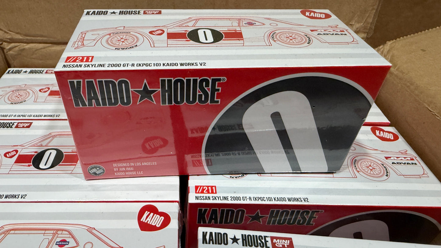 Kaido House x Mini GT 1:64 Nissan Skyline 2000GT-R