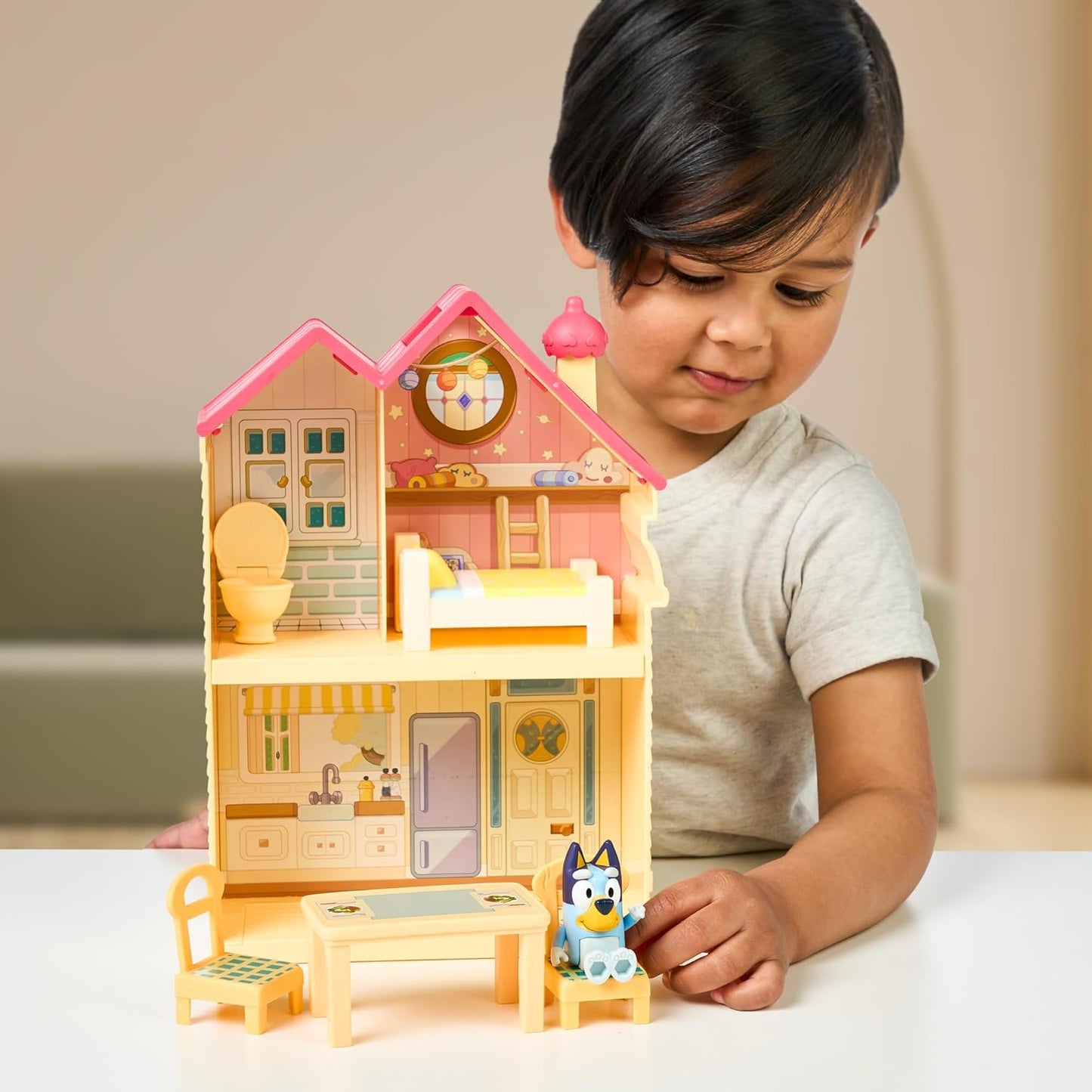 Bluey Mini Home Playset Compact House Playset with Carry Handle