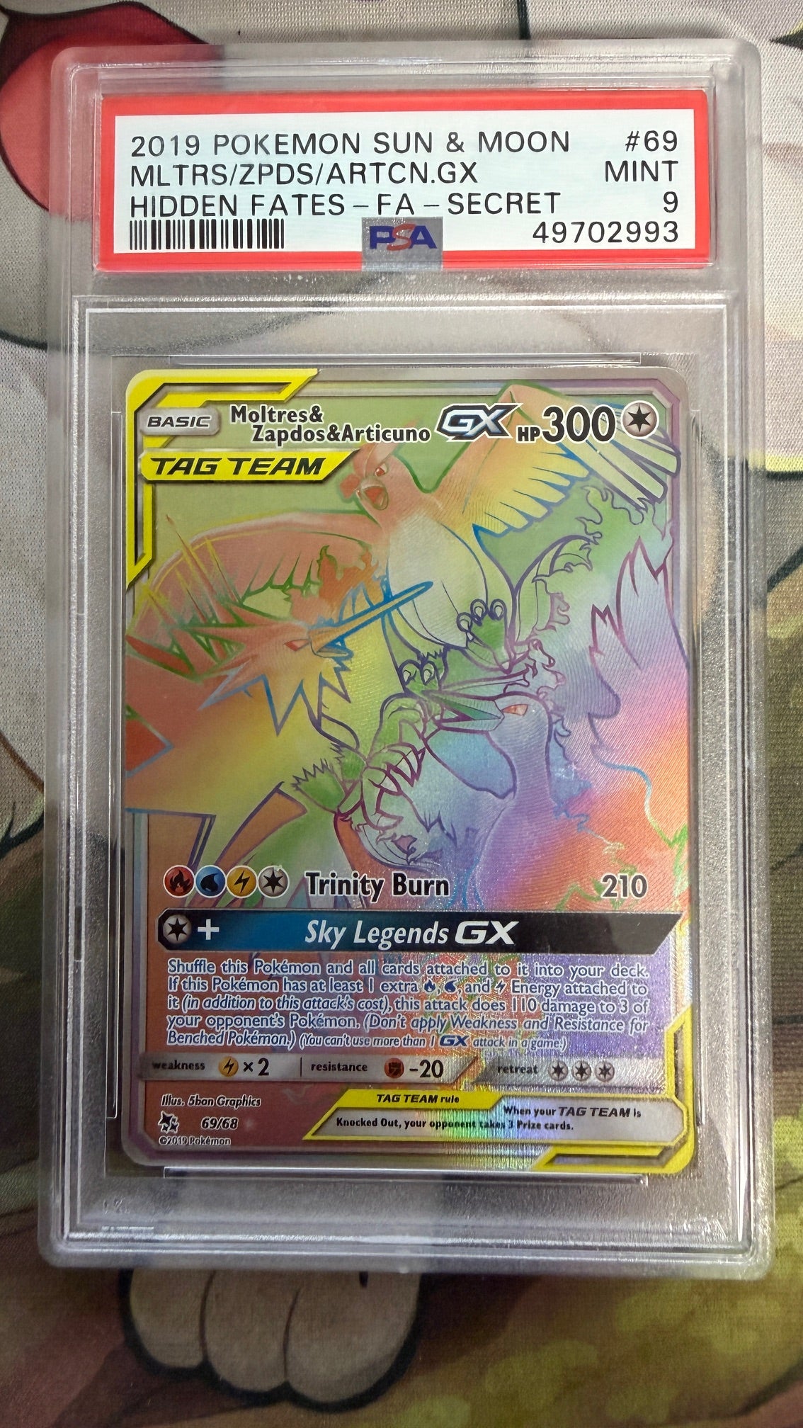 2019 Pokemon Sun & Moon Moltres/Zapdos/Articuno GX 69 Hidden Fates PSA 9