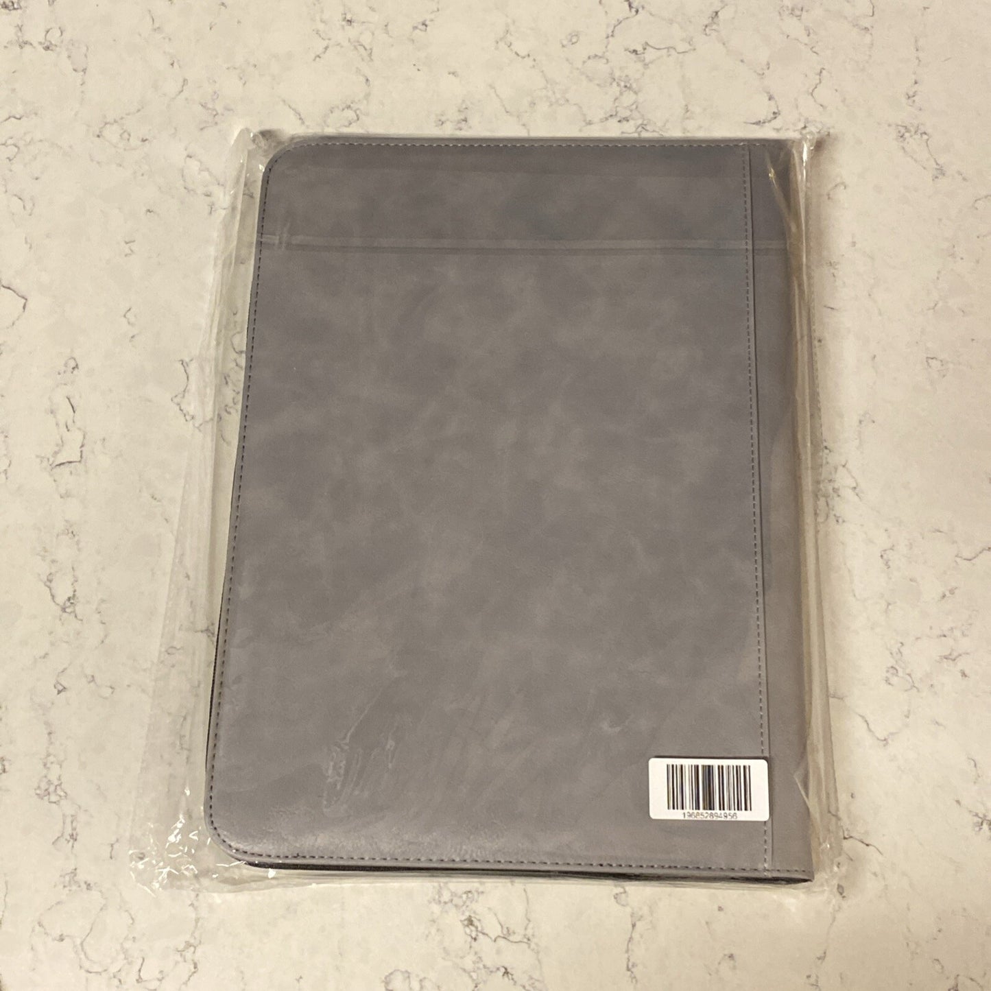 MetaZoo TCG: 9 Pocket ZipFolio Binder - UFO Gray