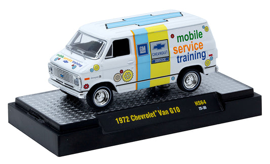 M2 Machines 1972 Chevrolet G10 Van Diecast