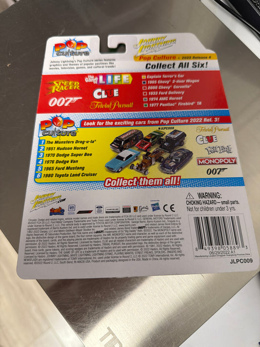 Johnny Lightning 1965 Chevy 2-door Wagon White Lightning