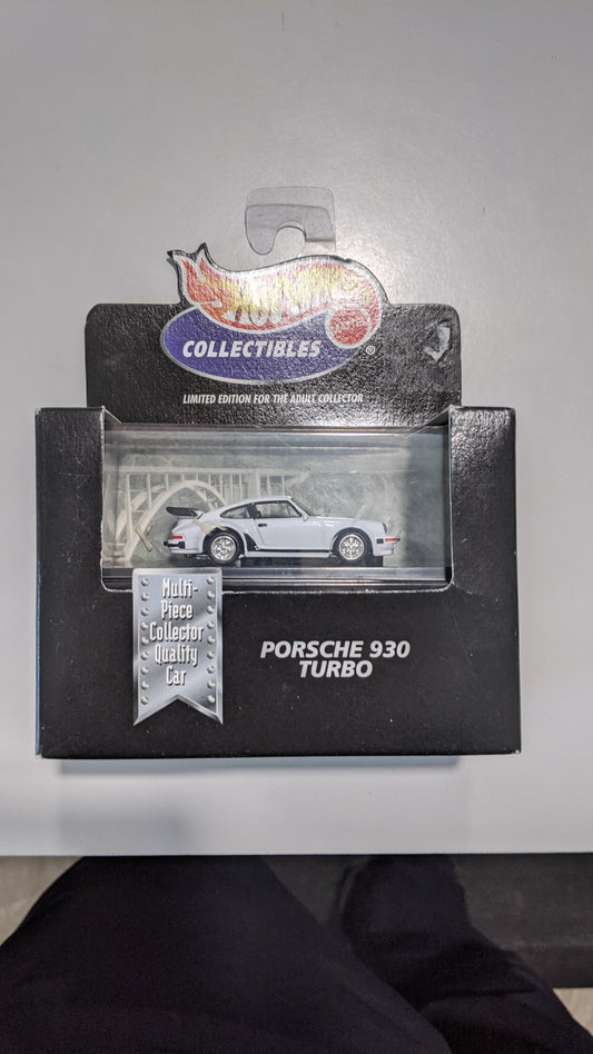 Hot Wheels Porsche 930 Turbo Black Box