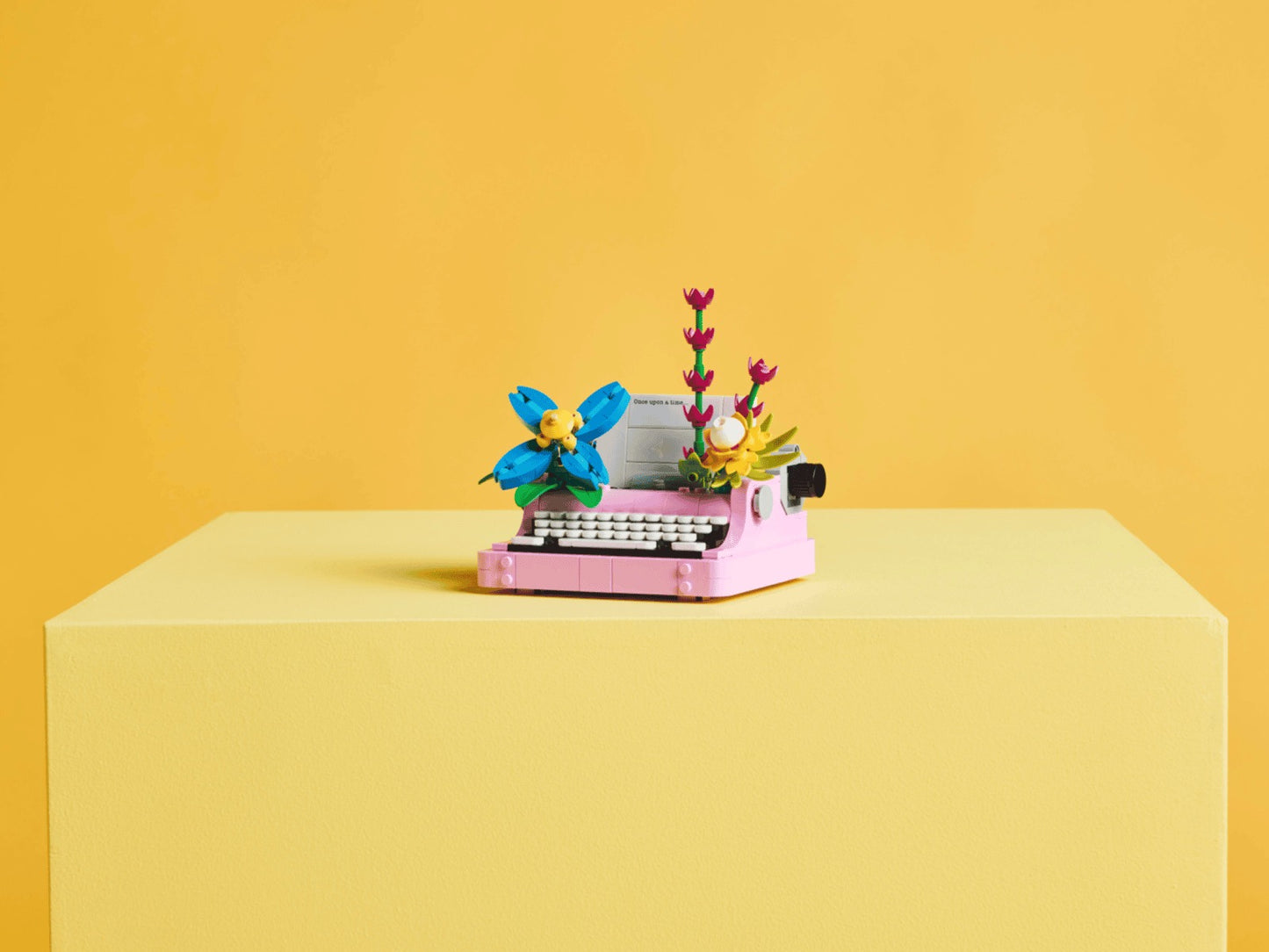 LEGO Creator 3 in 1 Typewriter with Flowers 31169