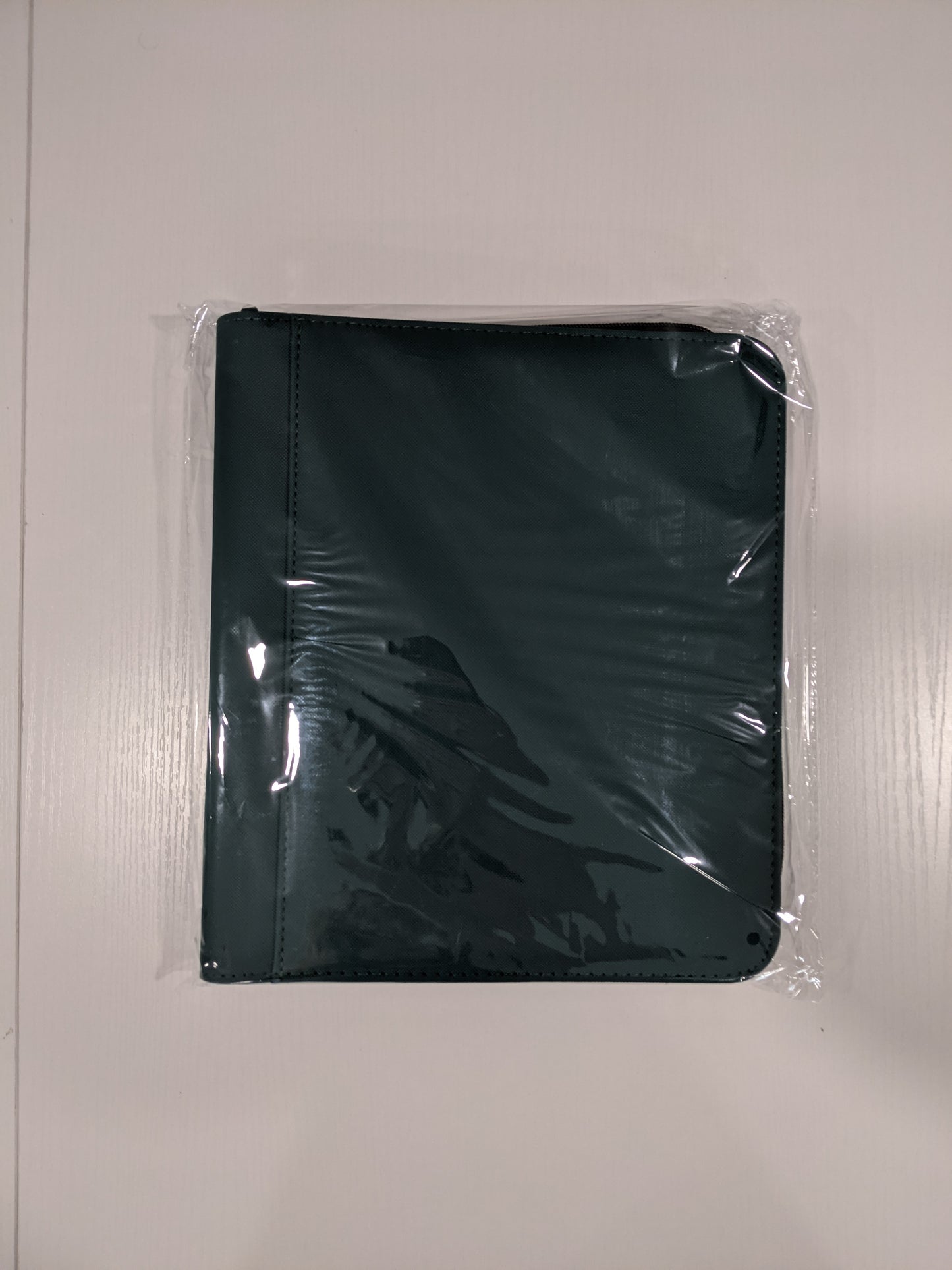 Generic 4-Pocket Zippered Toploader Binder - Diamond Texture Green (Holds 128)